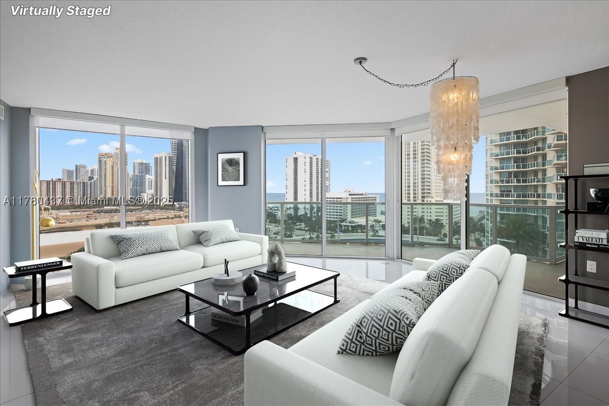 Sunny Isles Beach photo 1