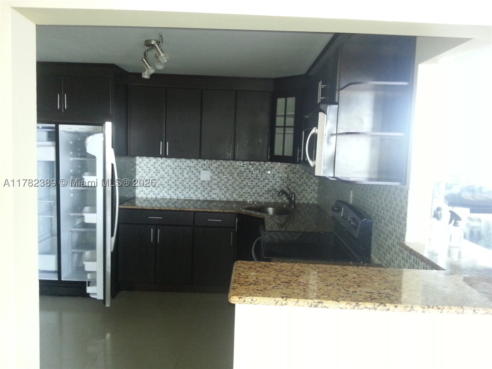 Aventura photo 3