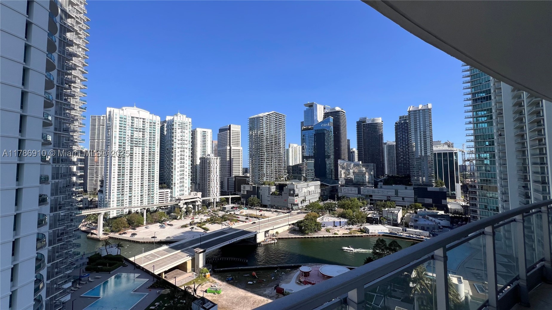 Miami photo 3