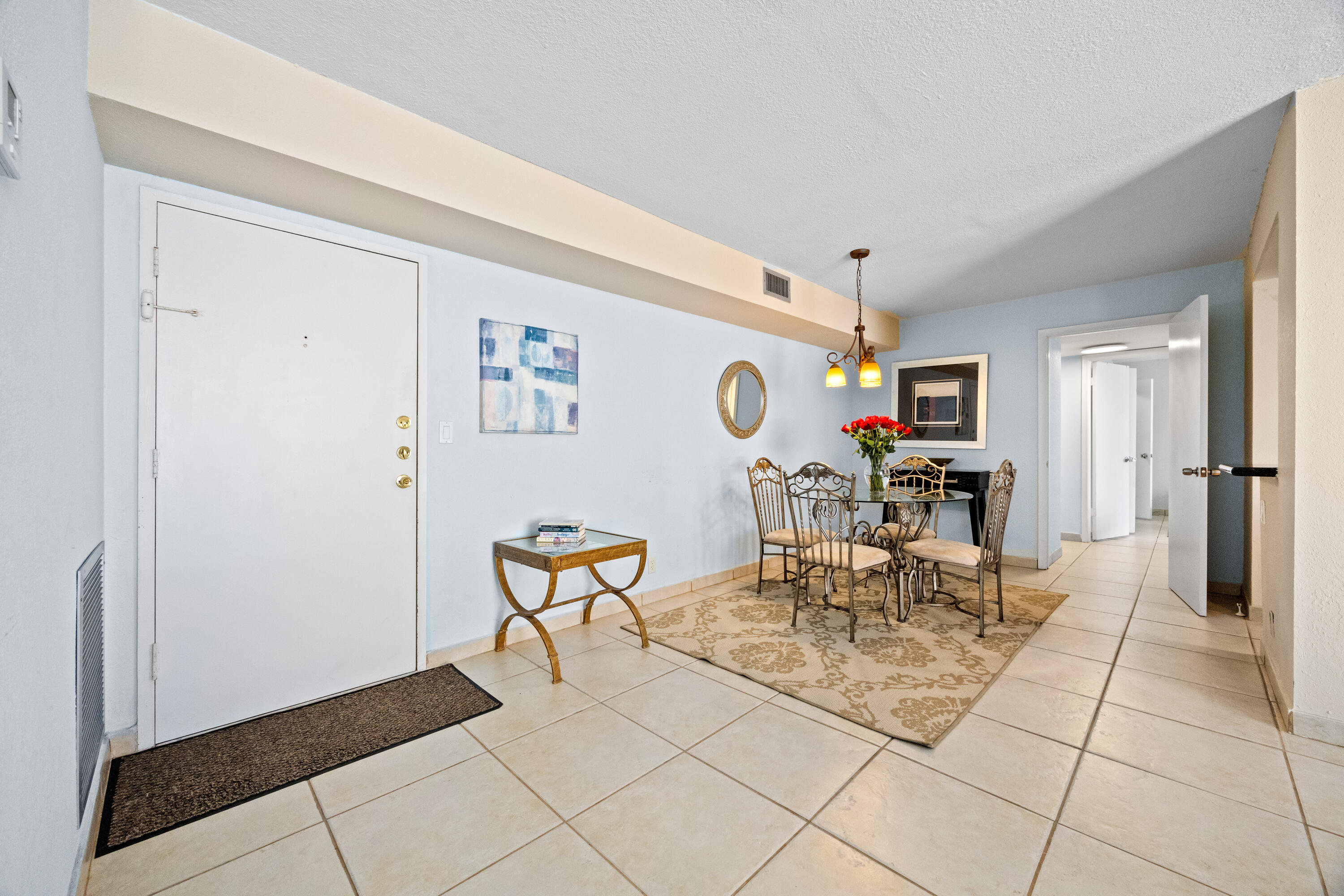 Hallandale Beach photo 4