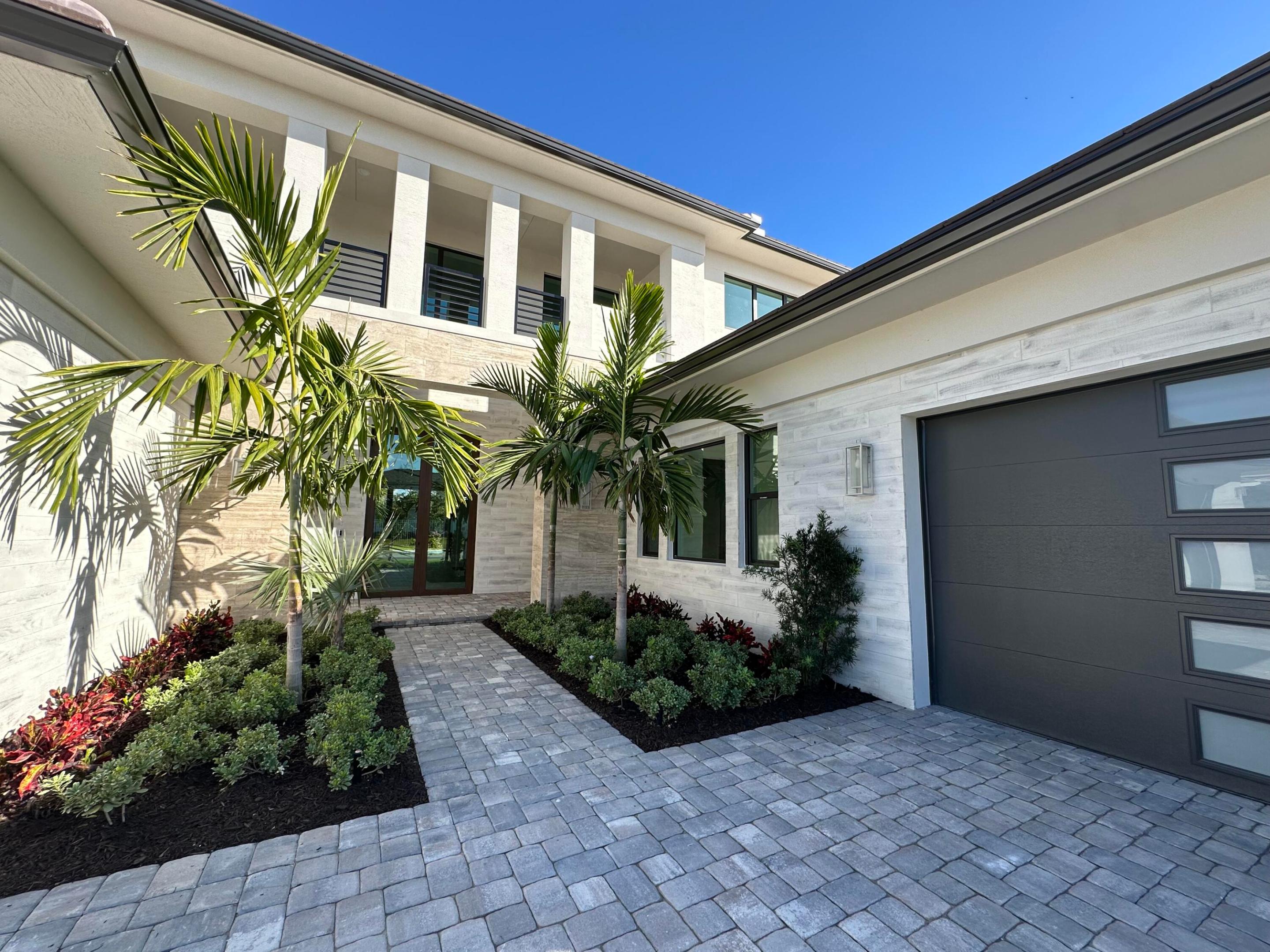 Palm Beach Gardens photo 2