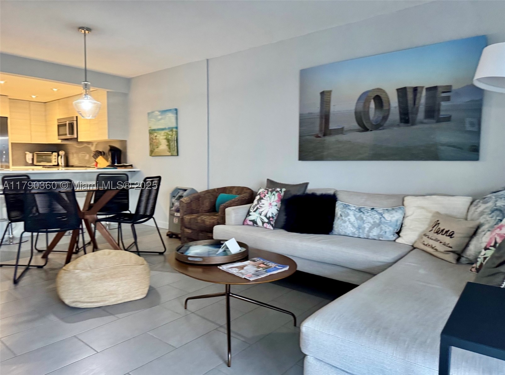 North Miami Beach photo 5