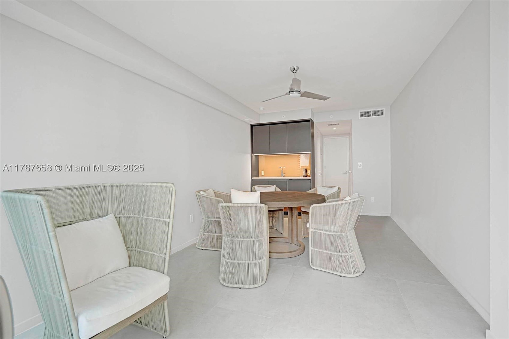 Sunny Isles Beach photo 2