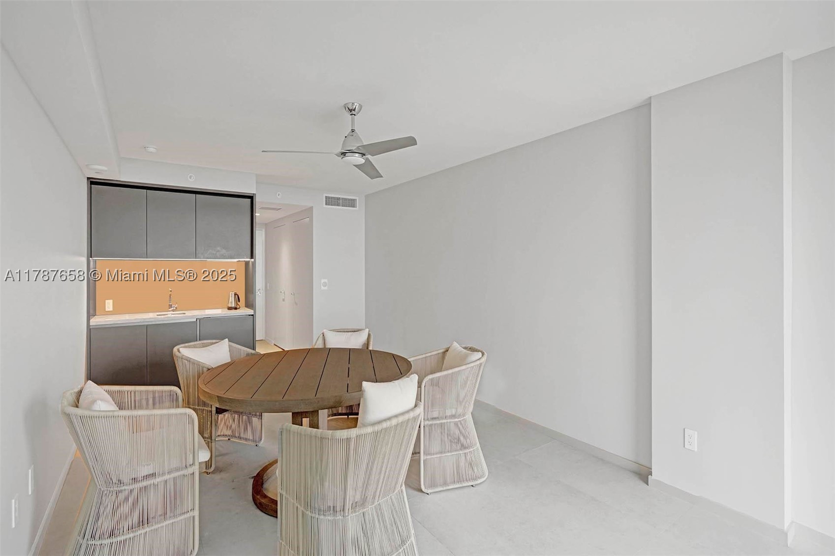 Sunny Isles Beach photo 3