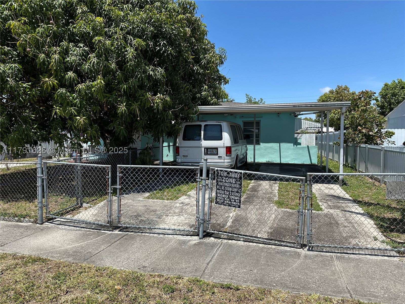 Hialeah photo 5