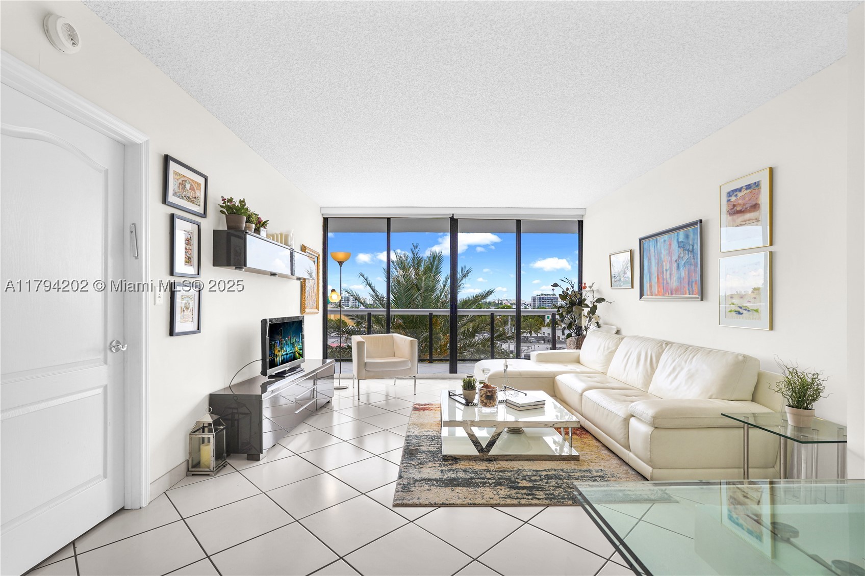 Surfside photo 4
