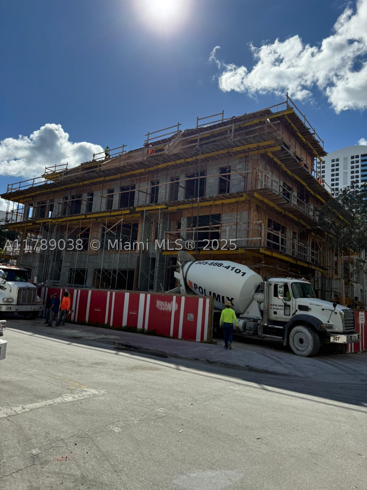 Miami Beach photo 2