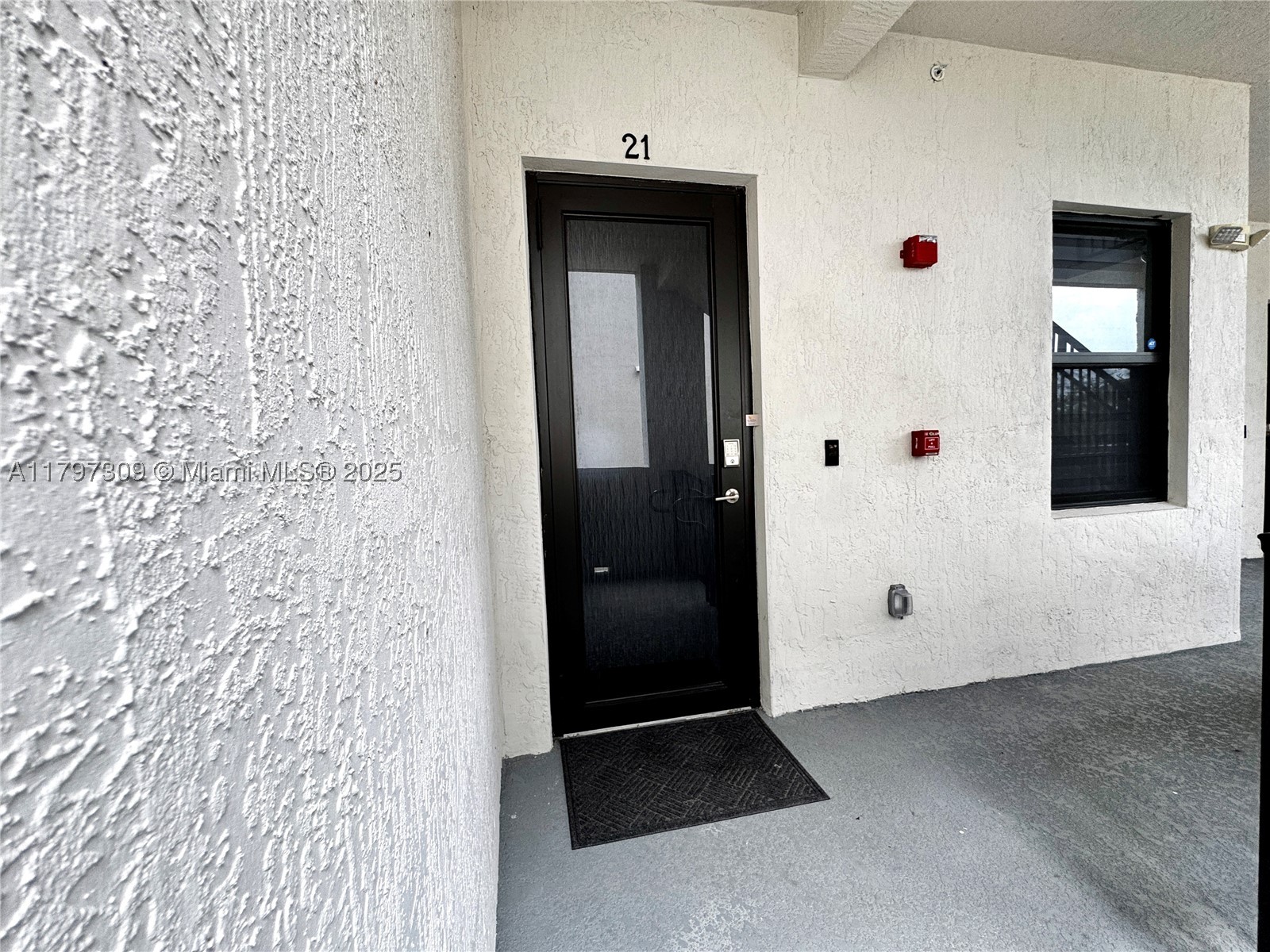 Doral photo 4