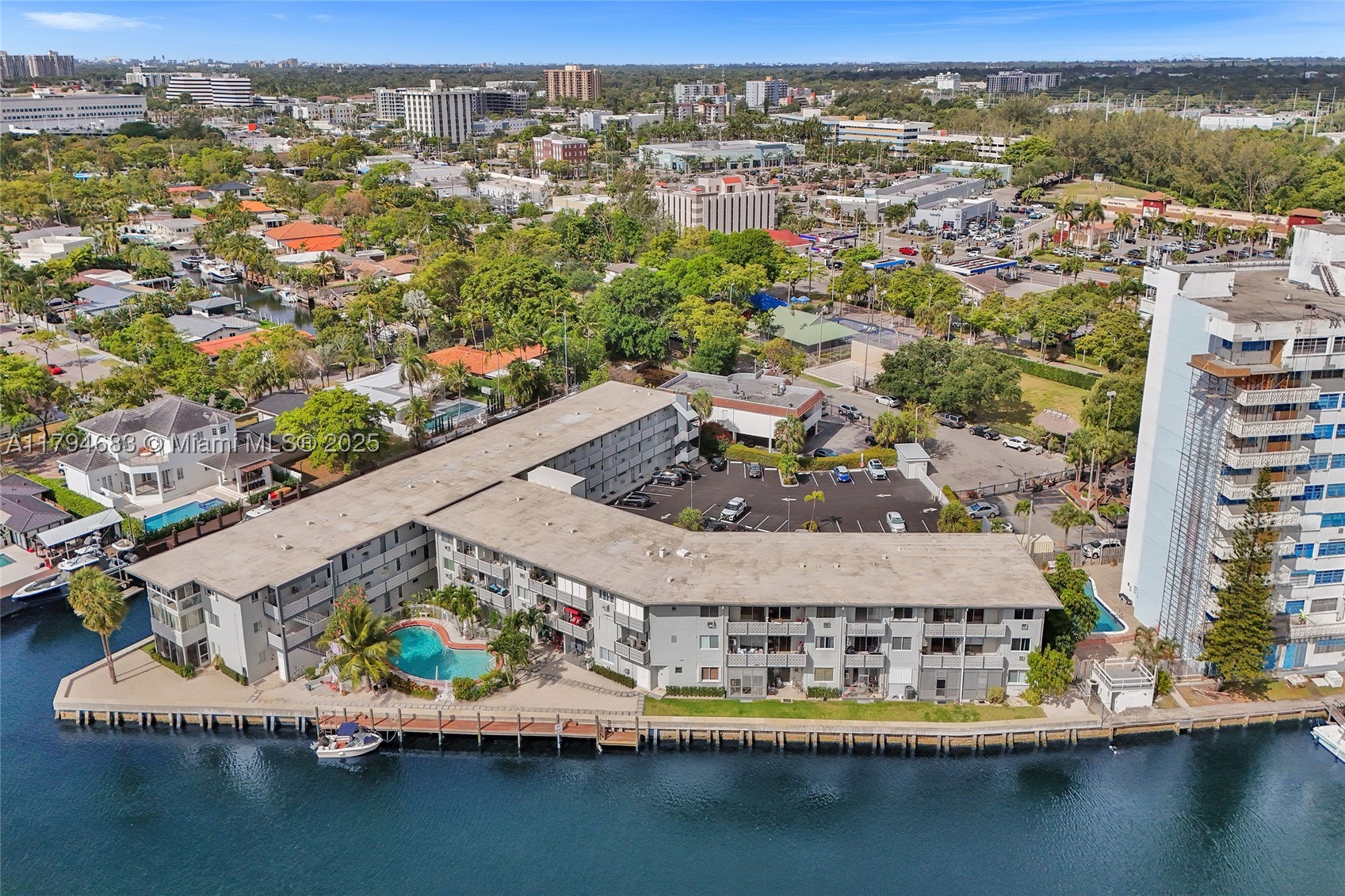 North Miami photo 1