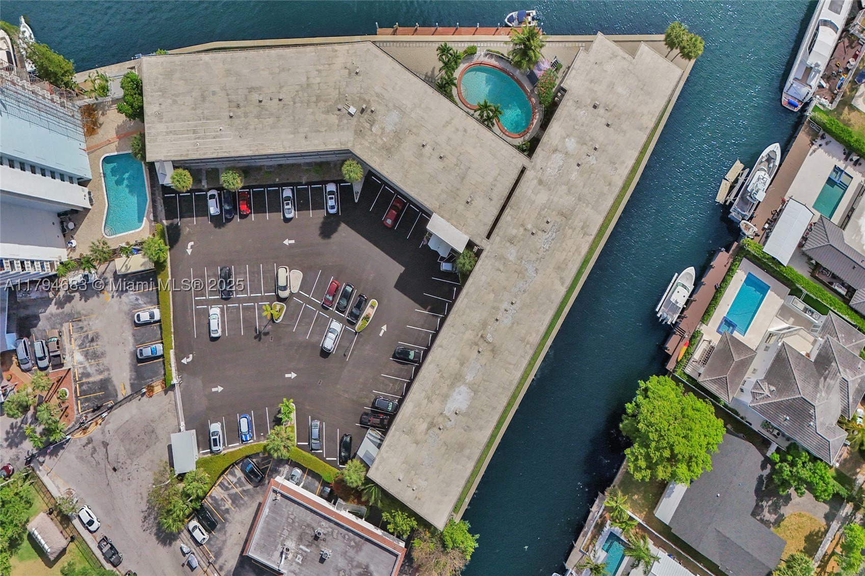 North Miami photo 5