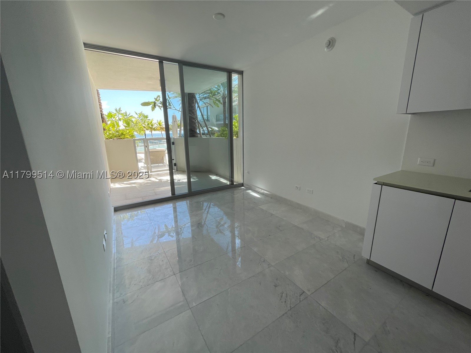 Sunny Isles Beach photo 3