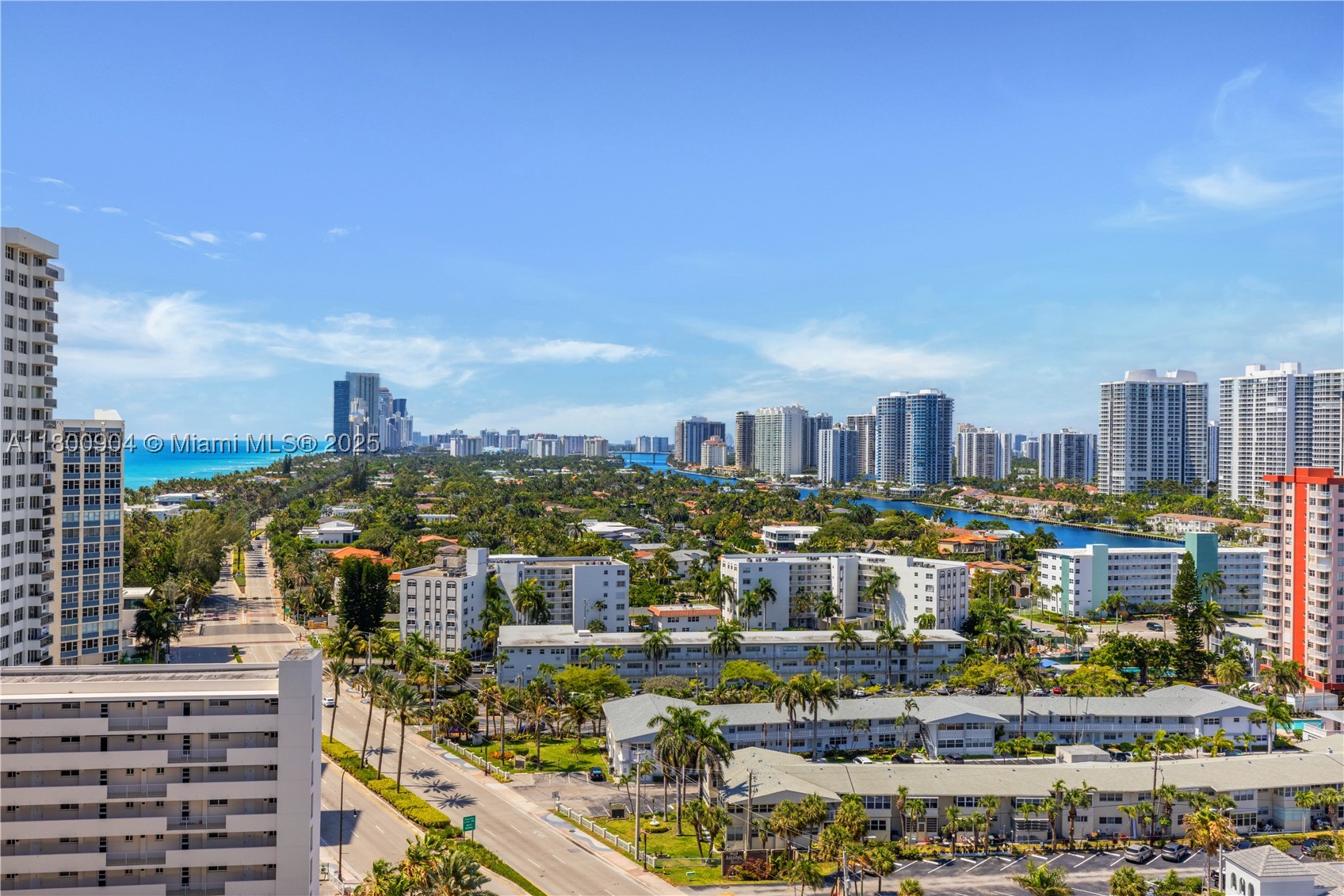 Hallandale Beach photo 2