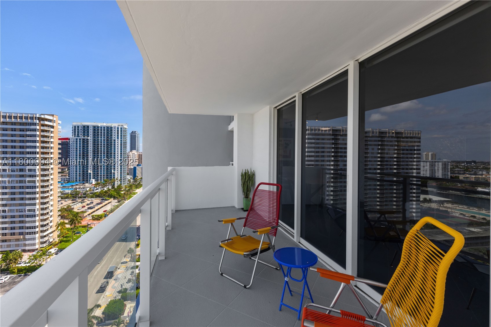 Hallandale Beach photo 4