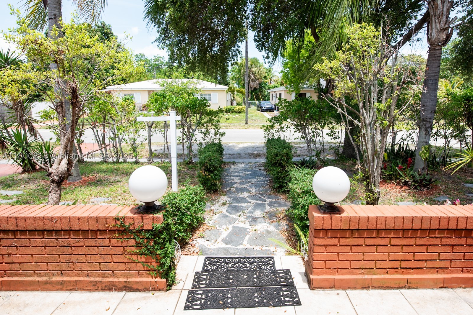 North Miami Beach photo 3
