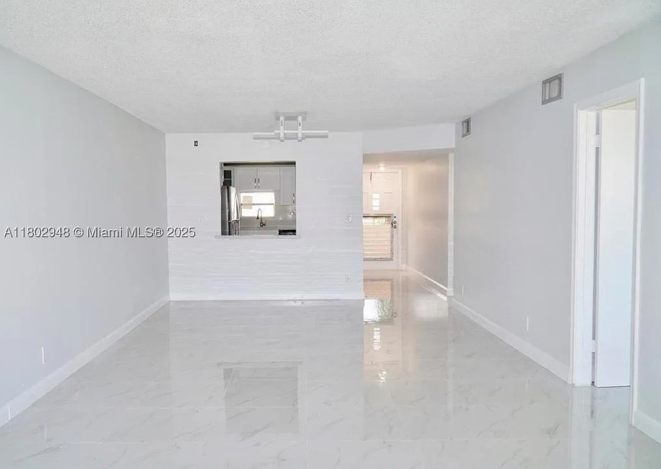 Pembroke Pines photo 1