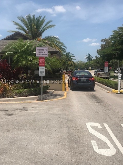 Pembroke Pines photo 2