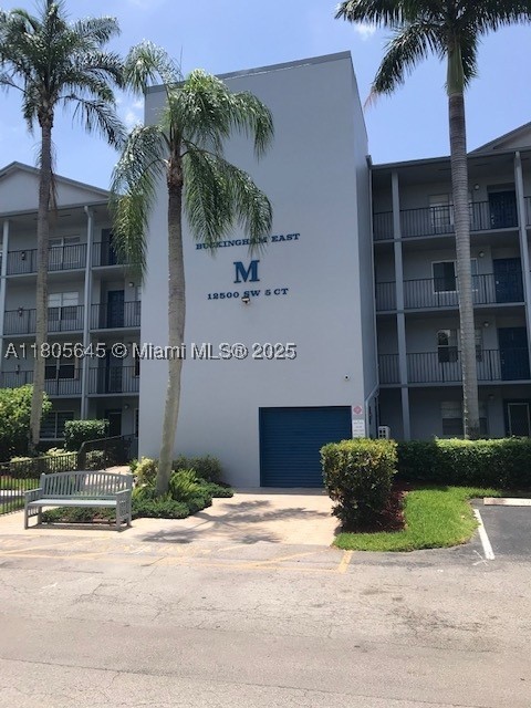 Pembroke Pines photo 5