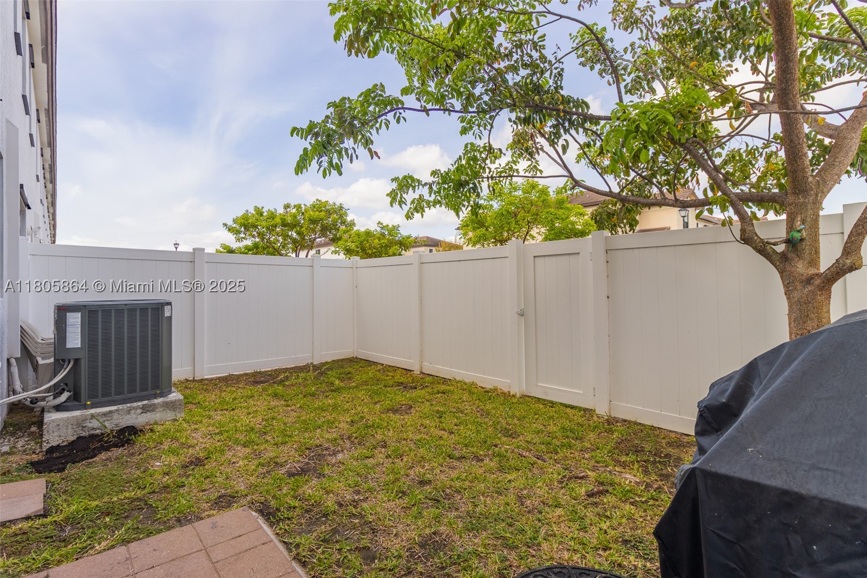 Hialeah photo 5