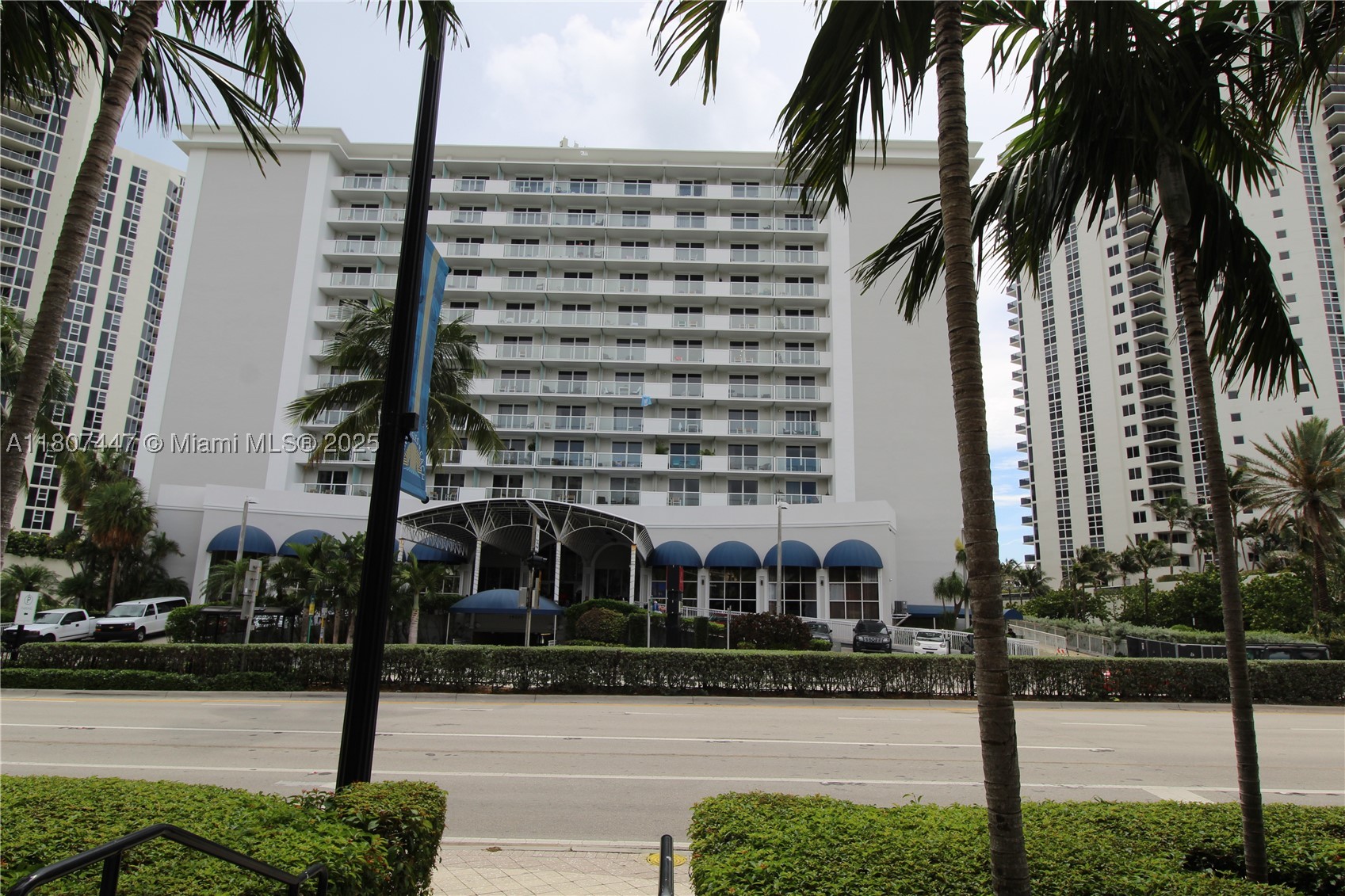 Sunny Isles Beach photo 3