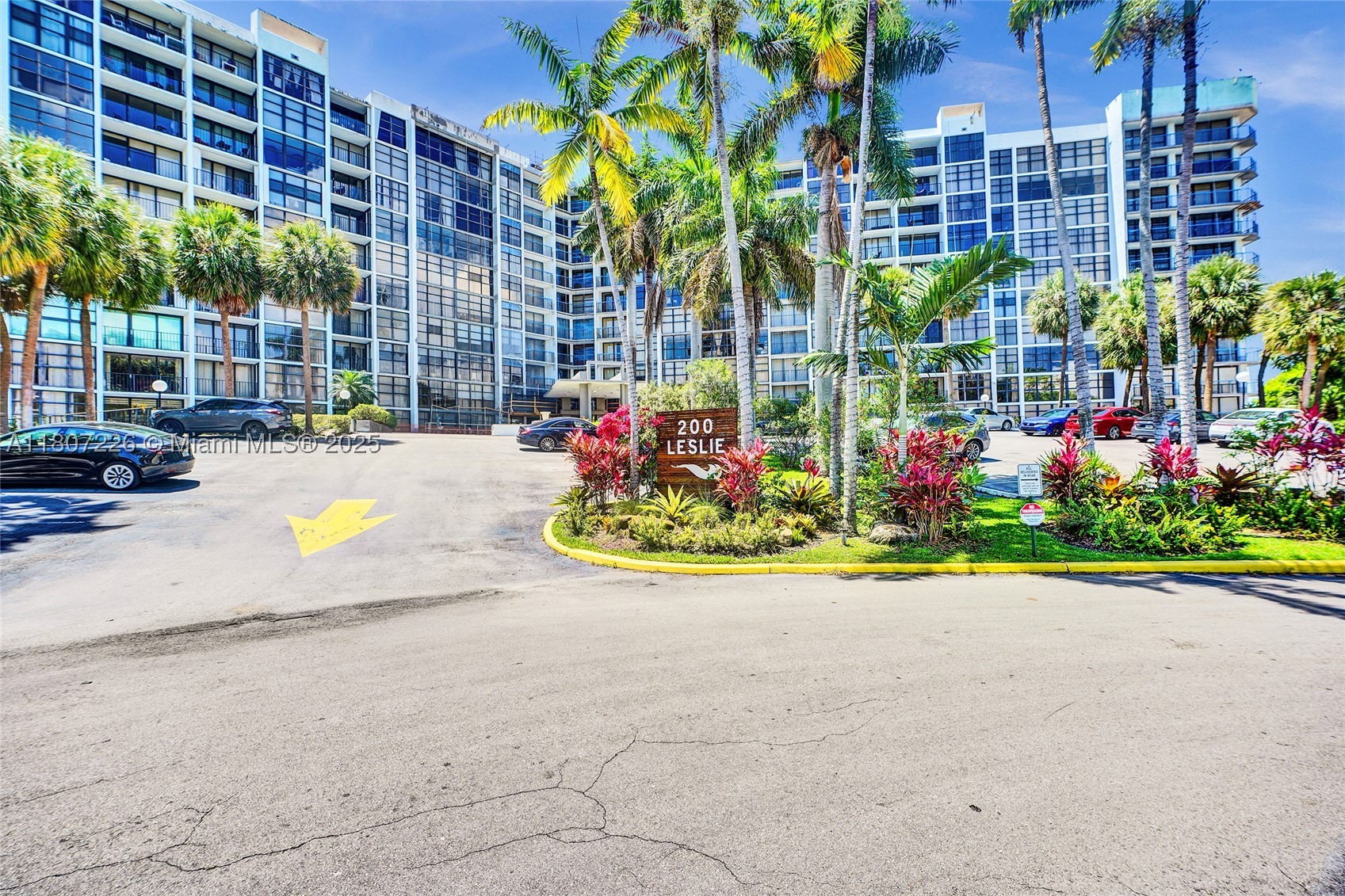 Hallandale Beach photo 1