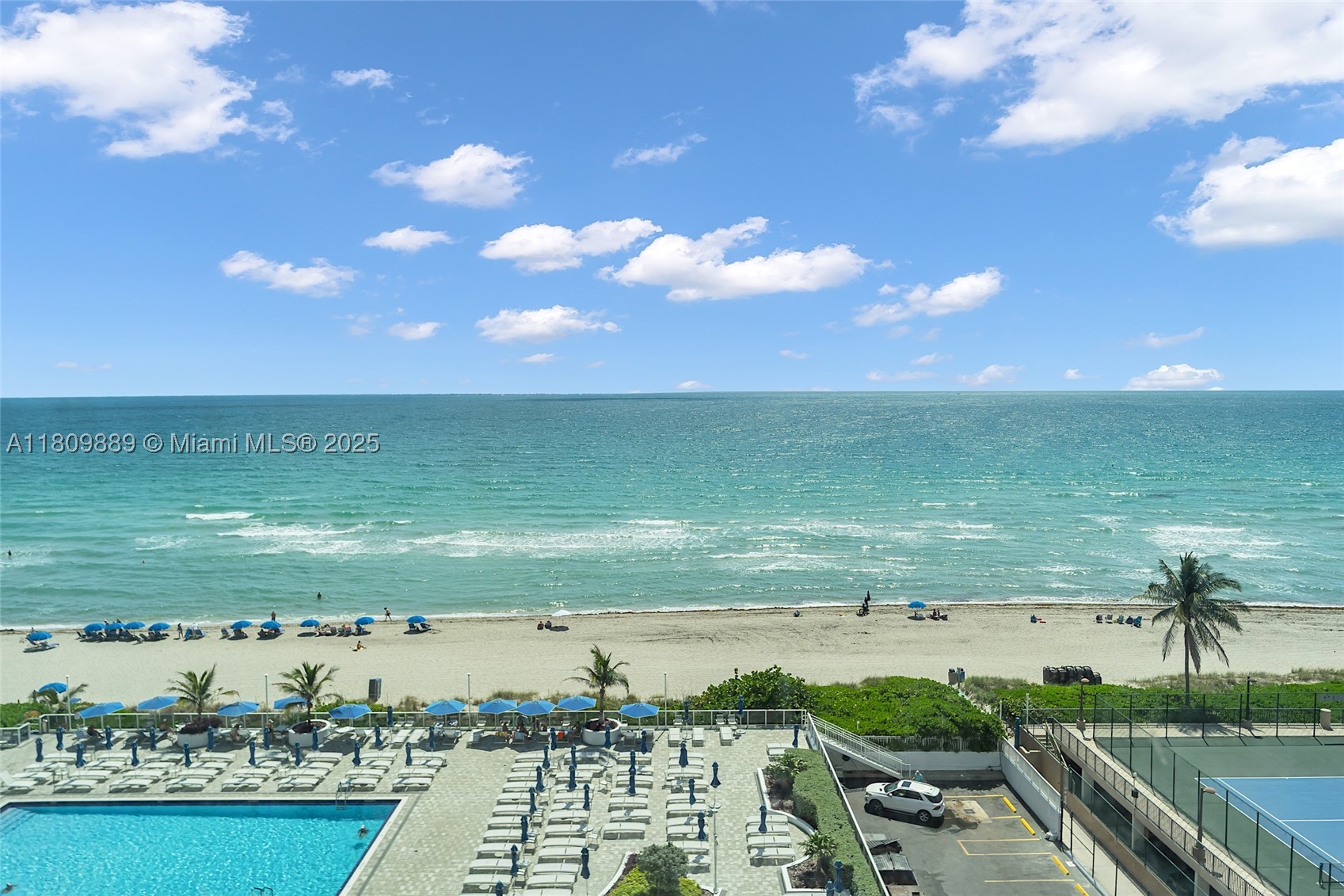 Hallandale Beach photo 2