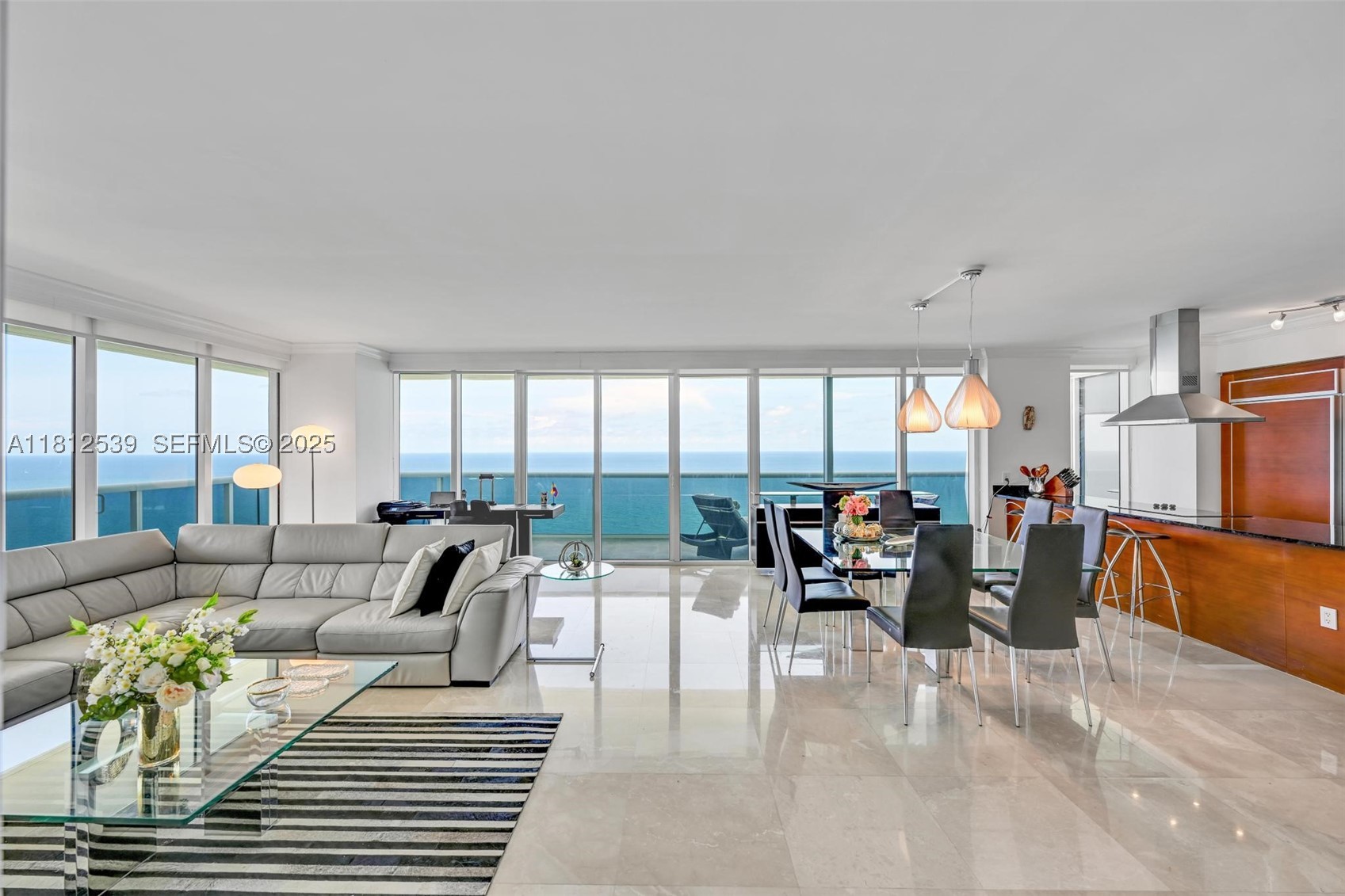 Hallandale Beach photo 3