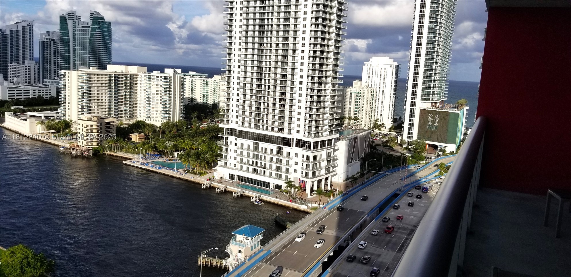 Hallandale Beach photo 3