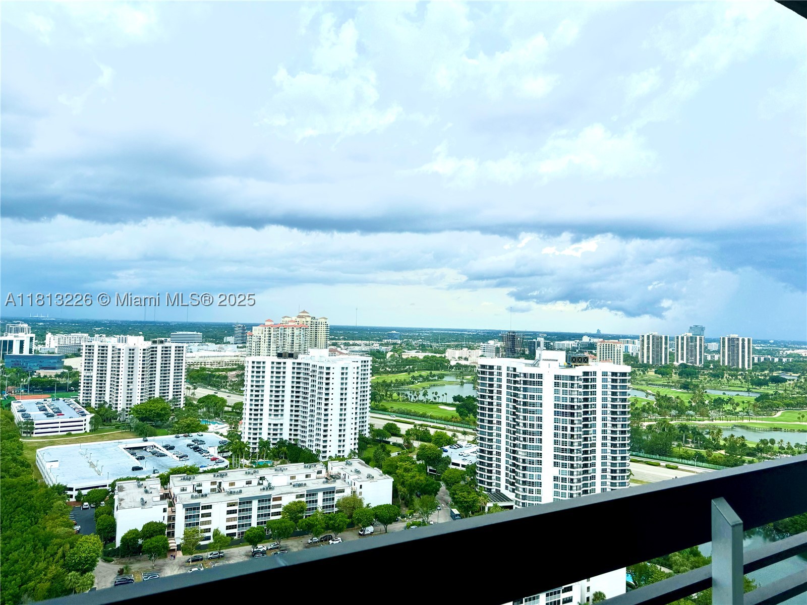 Aventura photo 3