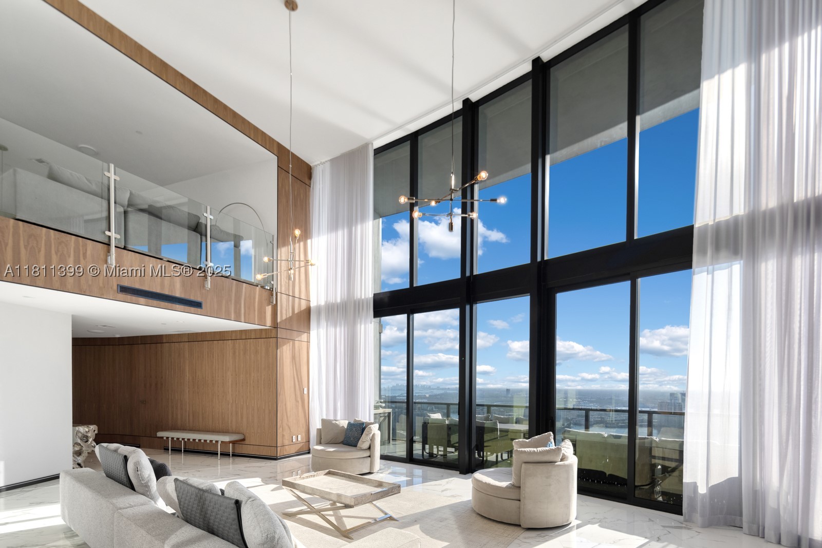 Sunny Isles Beach photo 1