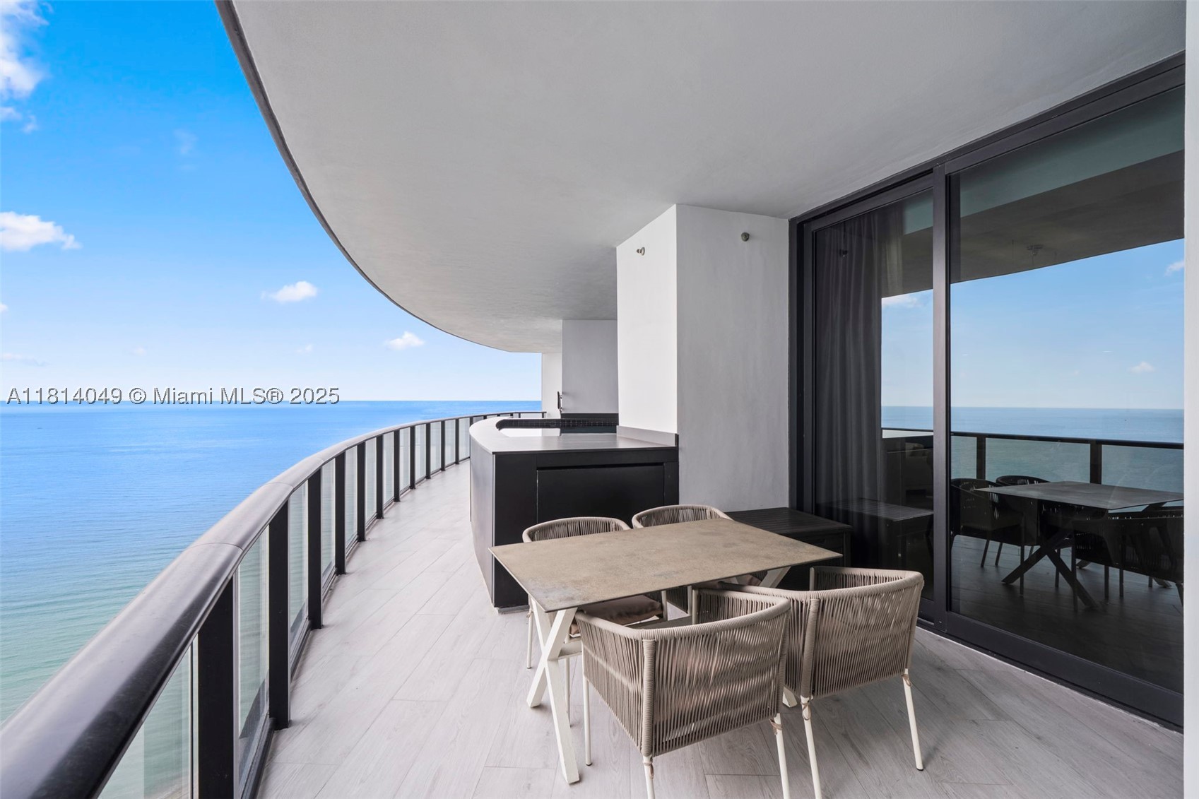 Sunny Isles Beach photo 1