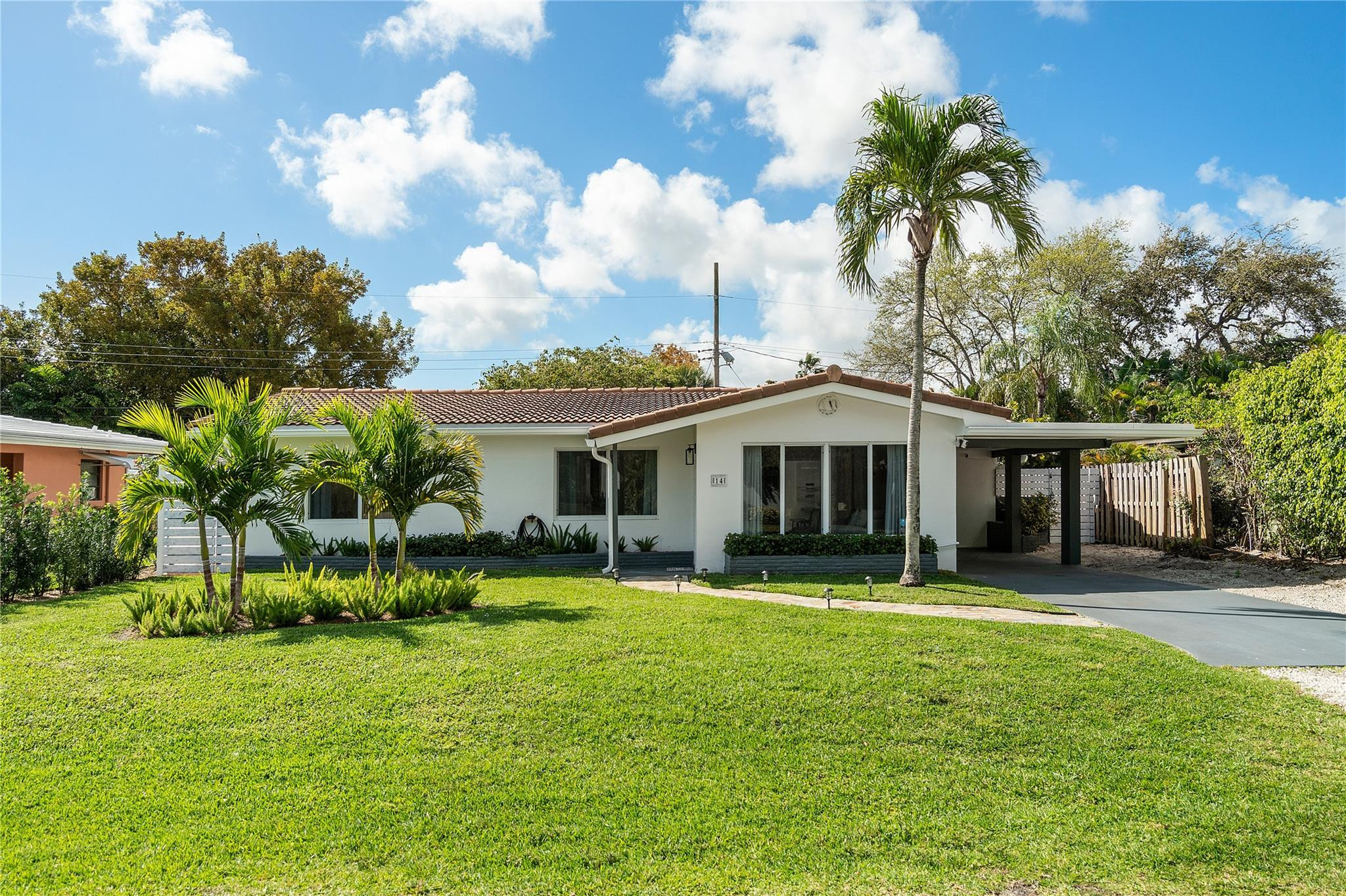 Wilton Manors photo 1