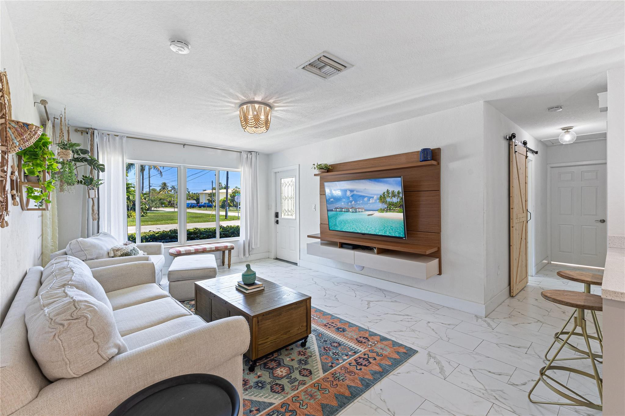 Wilton Manors photo 3