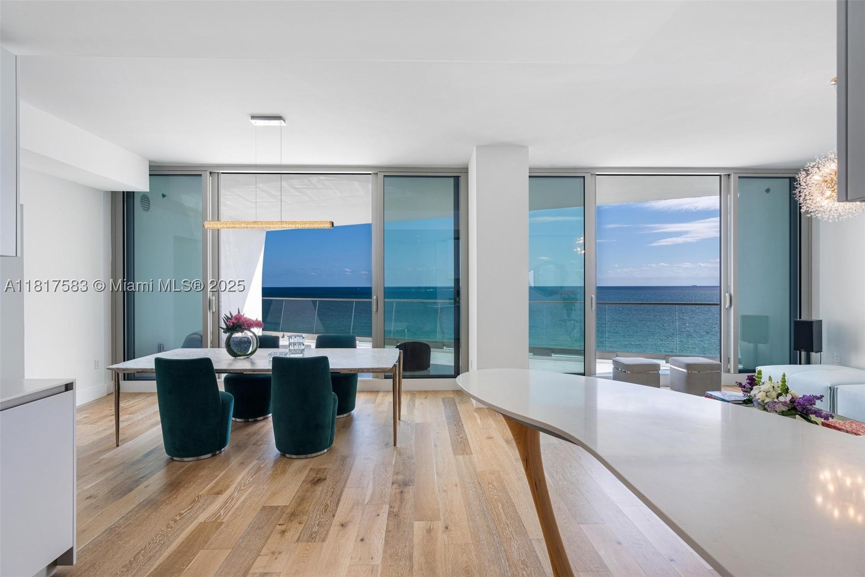 Sunny Isles Beach photo 1
