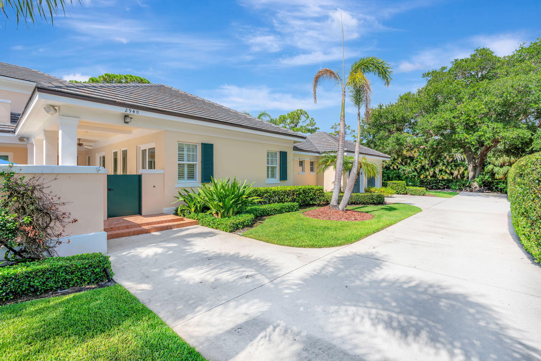 Palm Beach Gardens photo 4