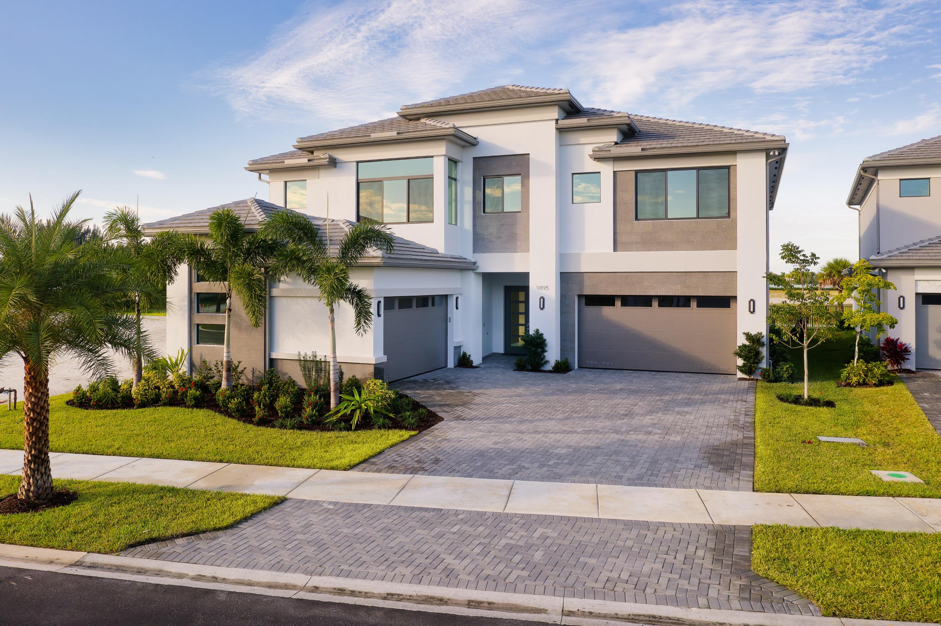 Palm Beach Gardens photo 1