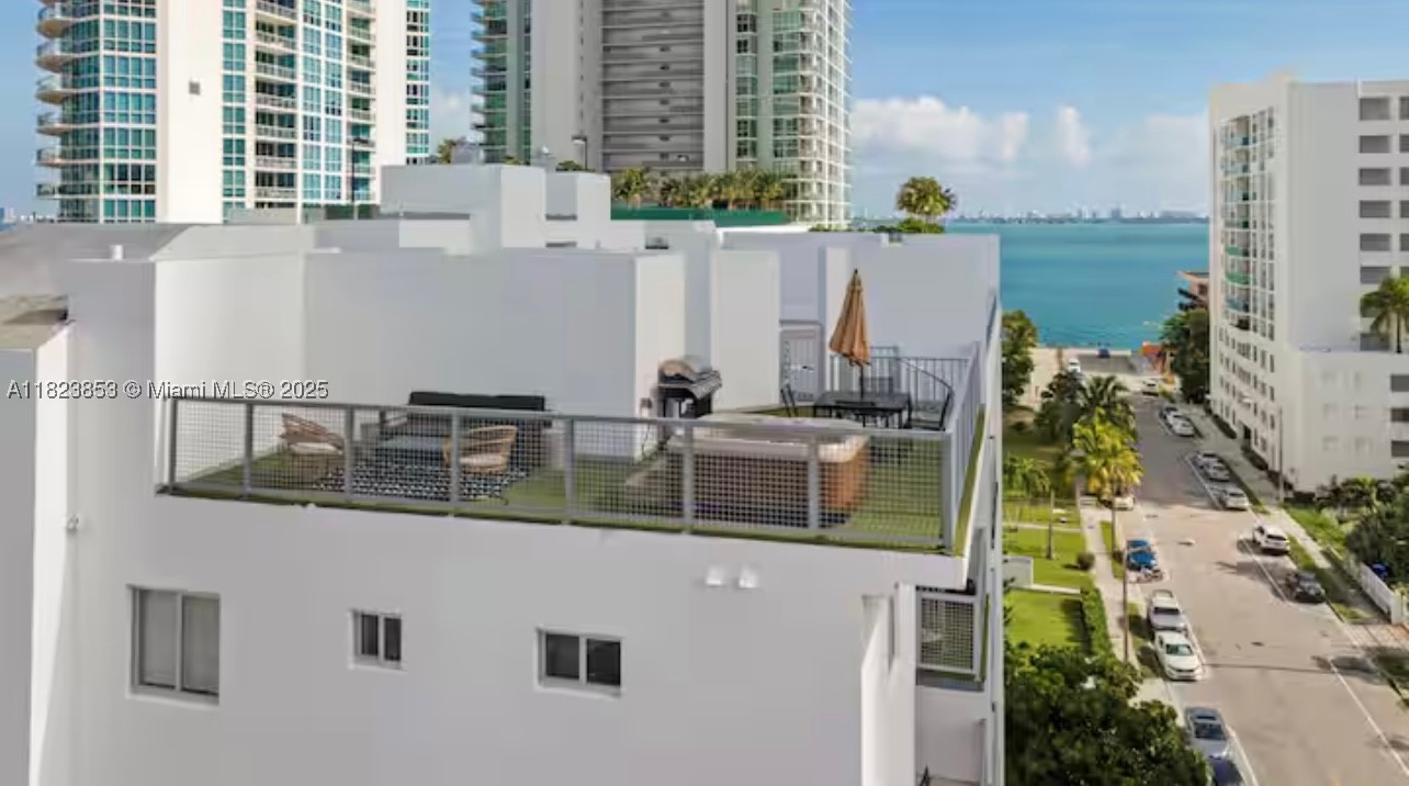 Miami photo 4