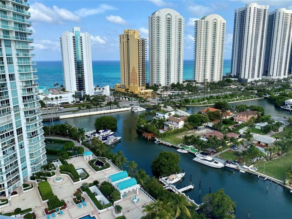 Sunny Isles Beach photo 3