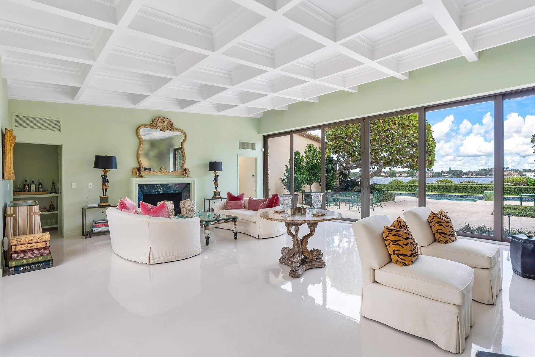 Palm Beach photo 4