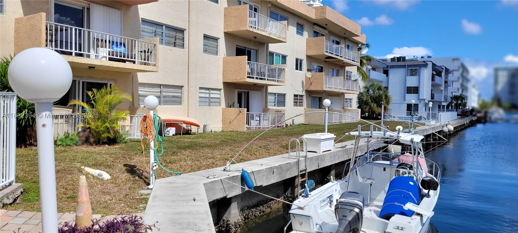 North Miami Beach photo 2
