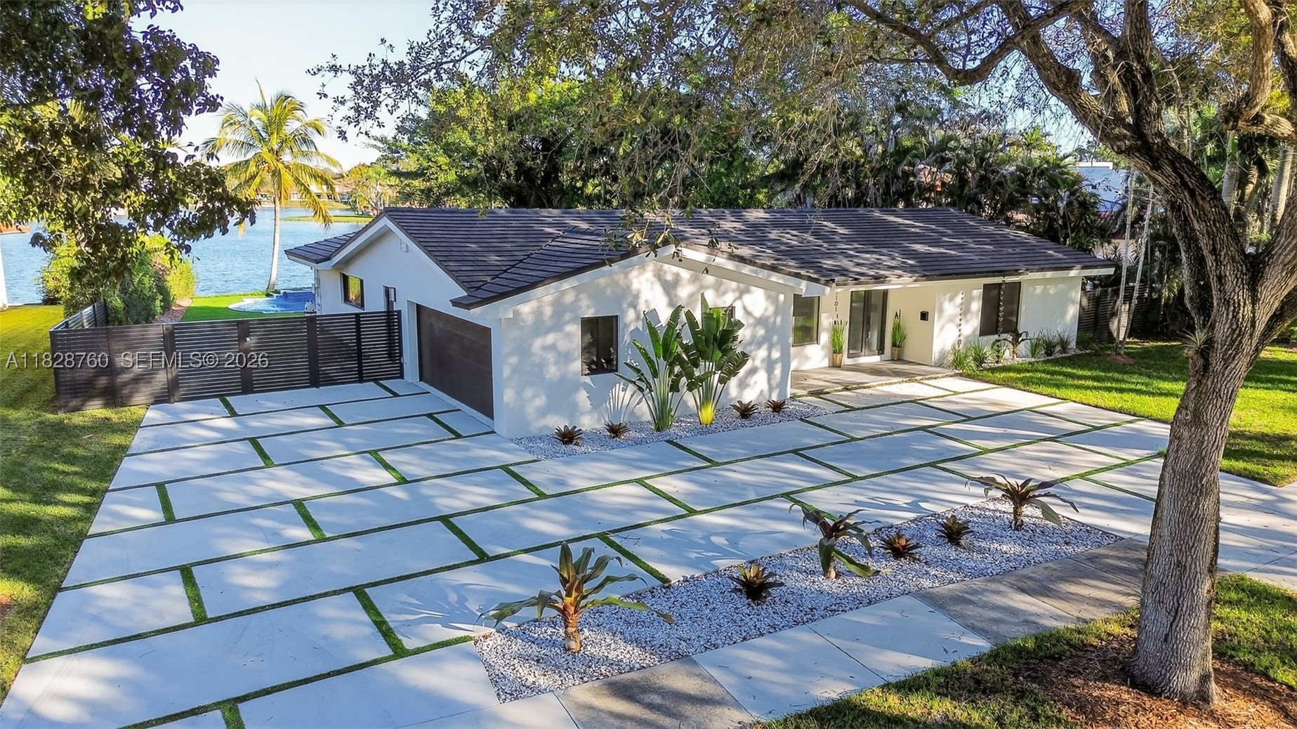 Miami Lakes photo 3