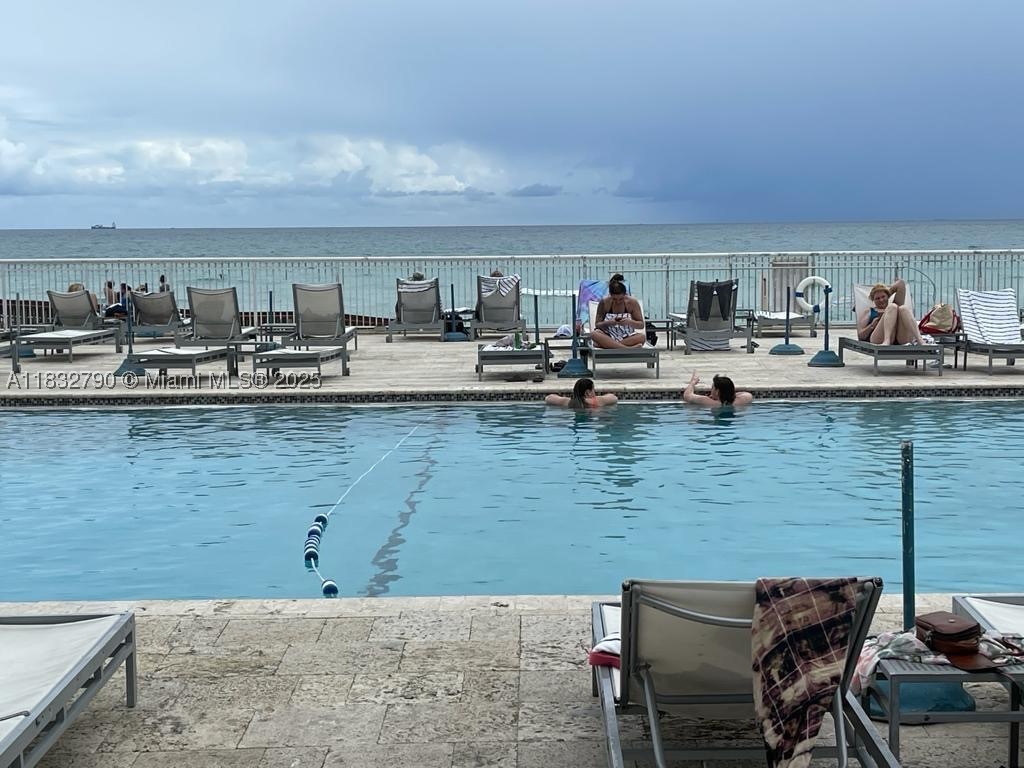 Sunny Isles Beach photo 1