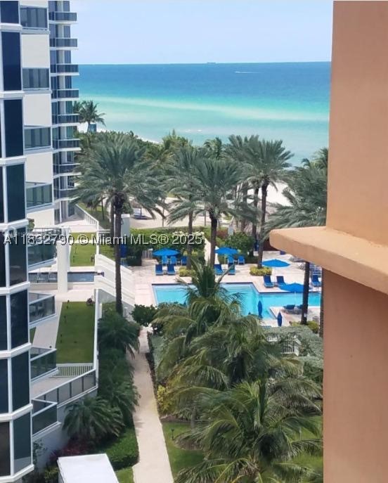 Sunny Isles Beach photo 2