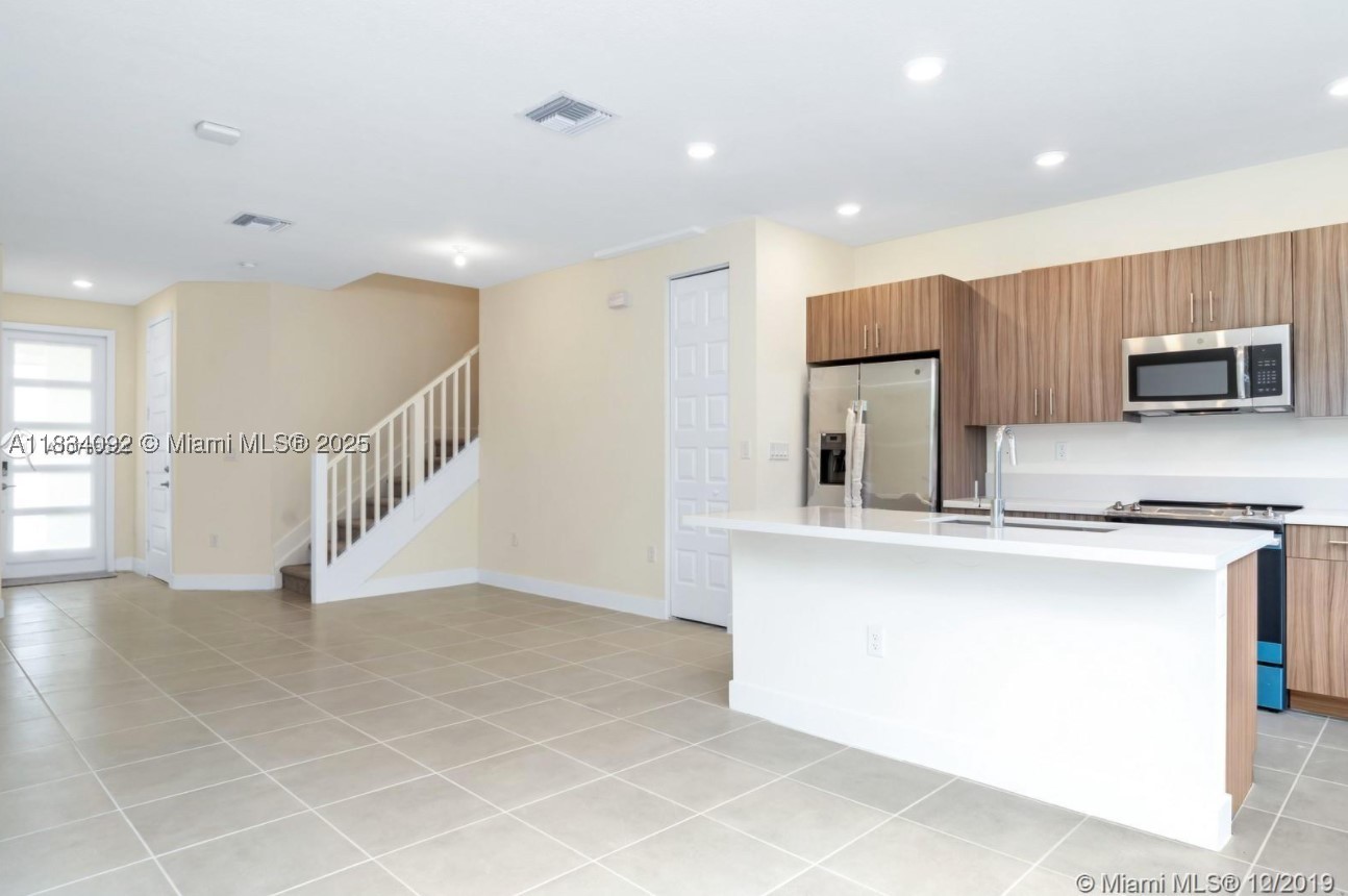 Miami Lakes photo 5