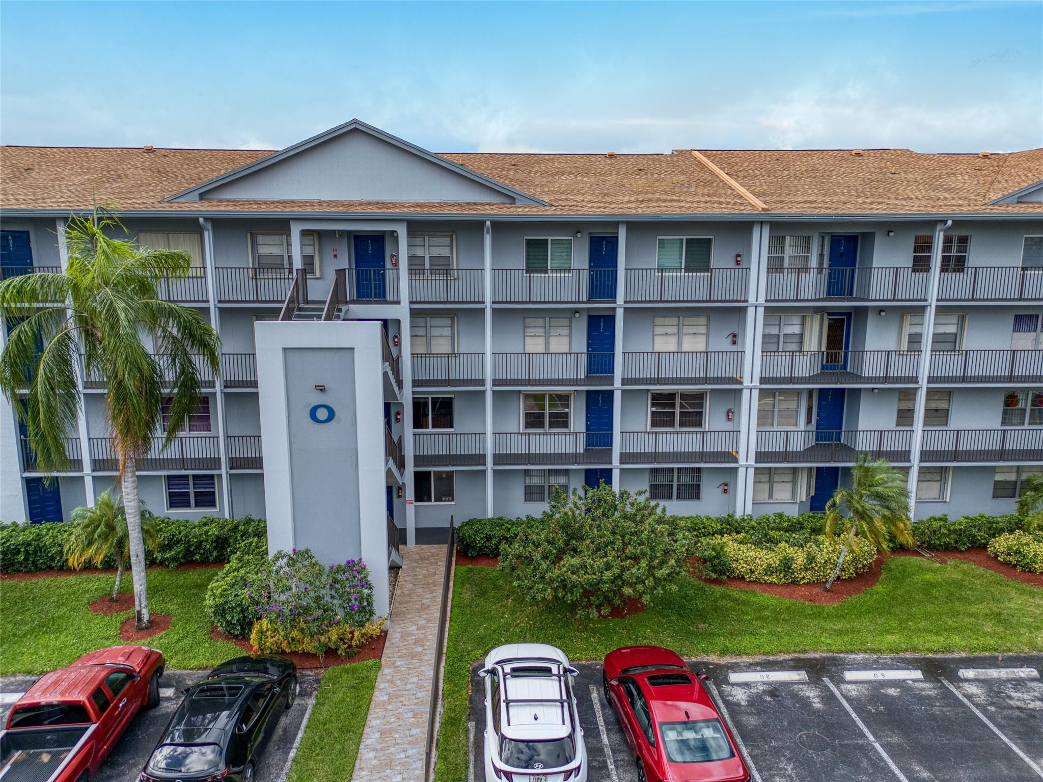 Pembroke Pines photo 2