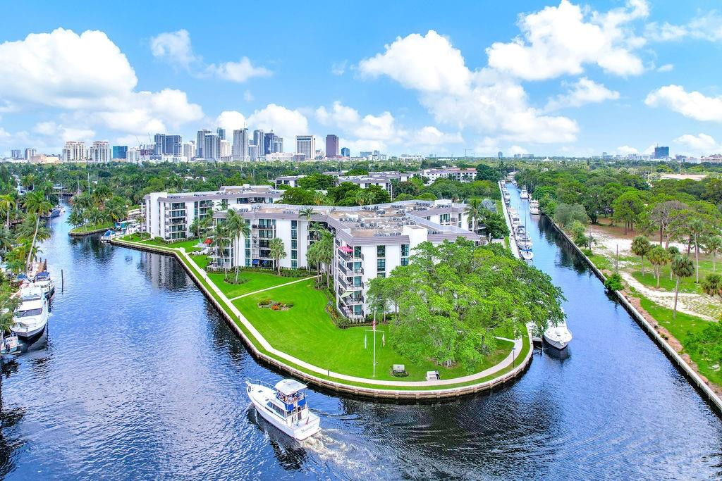 Fort Lauderdale photo 1