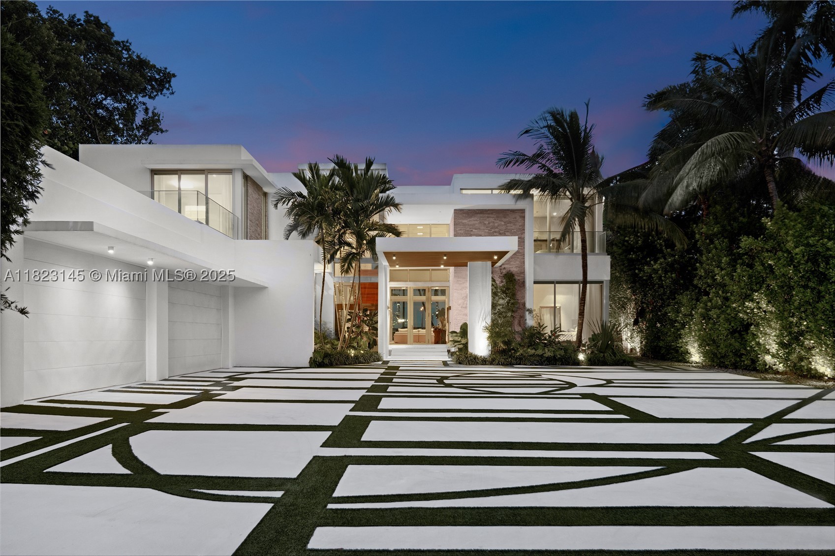 Miami Beach photo 2
