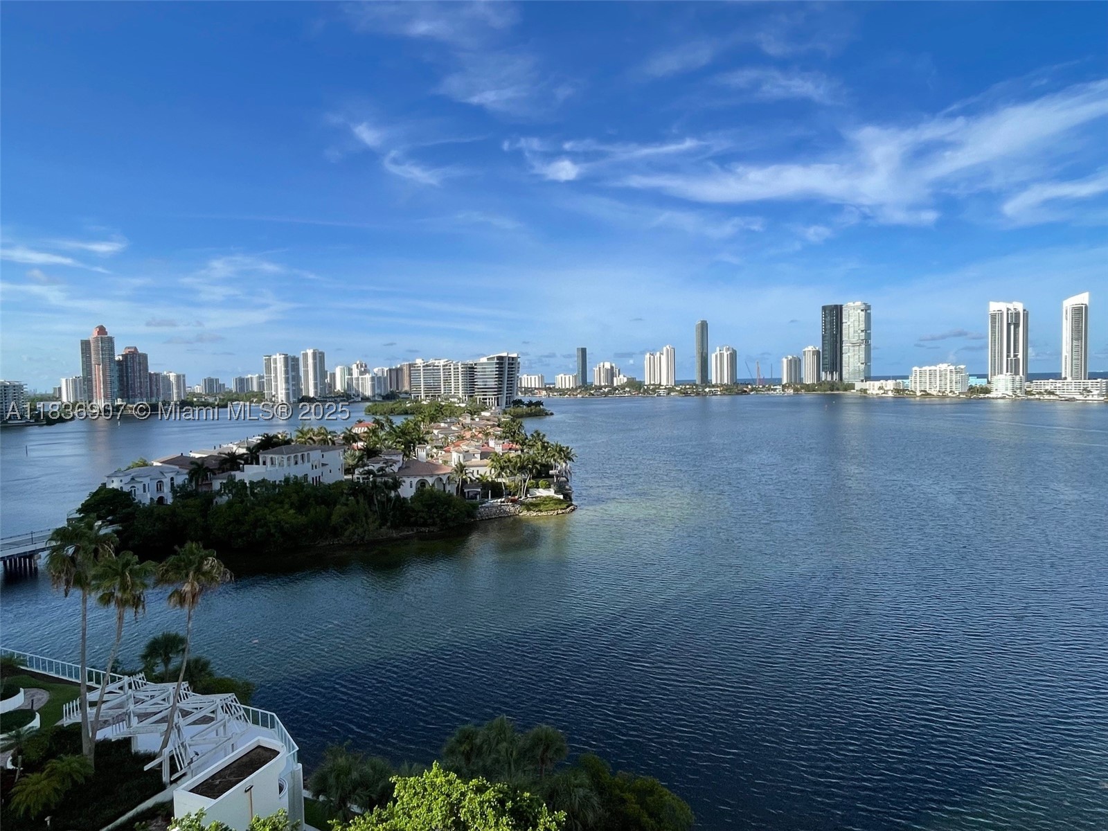 Aventura photo 1