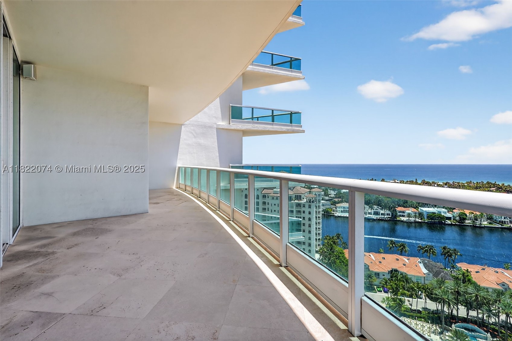 Aventura photo 5