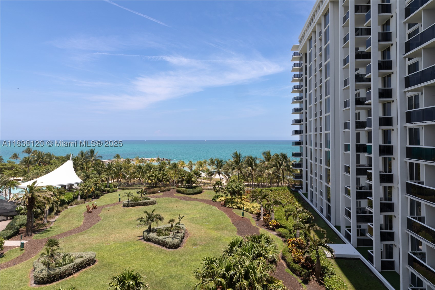 Bal Harbour photo 1