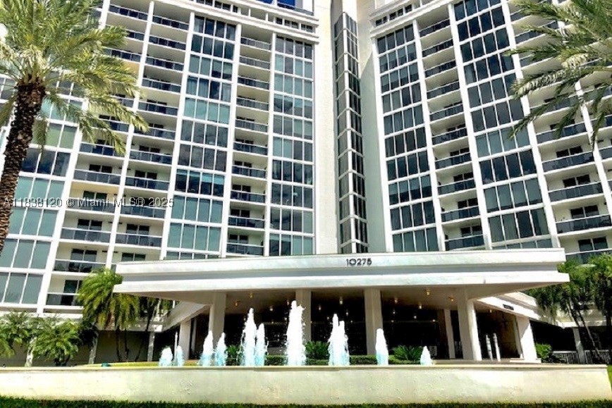 Bal Harbour photo 2